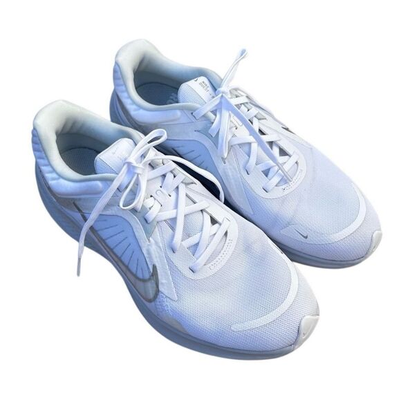 Nike Quest 5 Road Running Athletic Shoes Women's Sz 10 White Lightweight Tennis - Picture 3 of 14